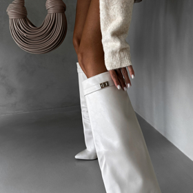 Bílé manžetové kozačky, Erika Fashion, 1 699 Kč