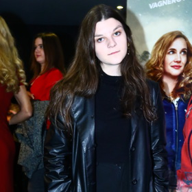 Hrála i ve filmu Špindl 2. 