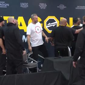 Situace byla vyhrocená.