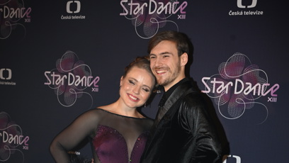 FOTO: Martina Ptáčková a Dominik Vodička byli před startem devátého večera StarDance ve skvělé náladě.