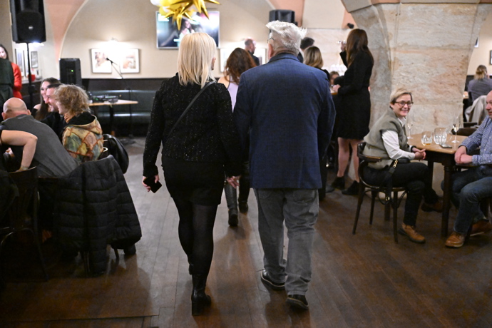 FOTO: Petra Hřebíčková byla v dobrém rozmaru. – stránka 27