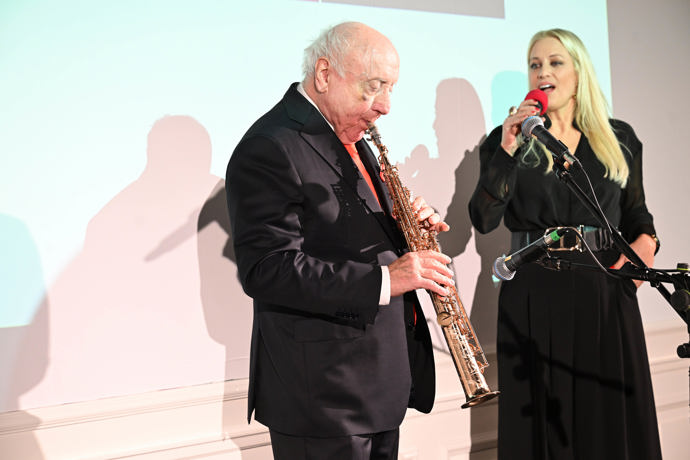 FOTO: Felix Slováček zahrál. – stránka 400