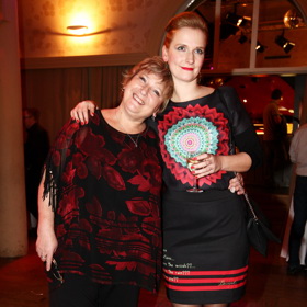 Jindřiška Kikinčuková a její dcera Kamila hrály s Janou ve snímcích Babovřesky. 