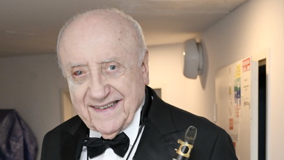 FOTO: Felix Slováček přiznal, že ho nikdo nezmlátil, ale omylem se do oka šťouchl.