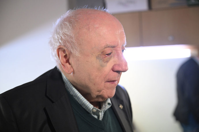 FOTO: Felix Slováček v zákulisí Divadla Broadway. – stránka 406