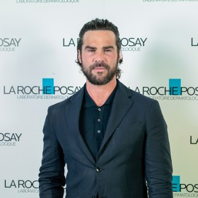 José de la Torre trpěl vážnou nemocí.