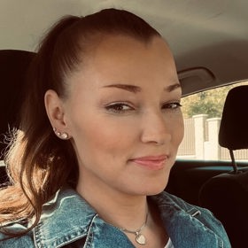 Helena Zeťová byla přirozeně krásná žena.