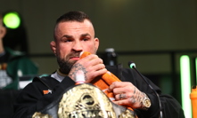 Karlos Vémola chvílemi nepůsobil zdravě. 