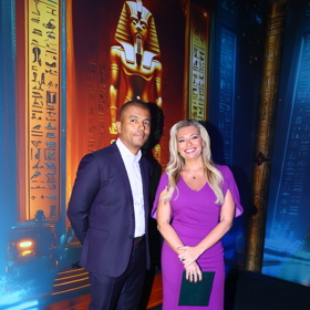 Rey Koranteng a Lucie Borhyová jako ikonická dvojice.