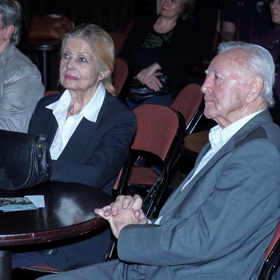 Na projekci nechyběli ani Ledeckého tchyně s tchánem, který je bývalým slavným hokejistou.