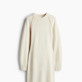 Svetrové šaty, H&M, 959 Kč