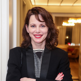 Takhle vypadá Barbora Bobulová dnes, 30 let od natočení slavné pohádky. Vidět ji můžeme v novém českém filmu Nikdo mě nemá rád.