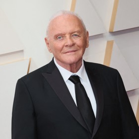 Anthony Hopkins a jeho nemovitosti čelili požáru celkem třikrát. Roku 2000 například přišel herec v jeho důsledku o londýnský byt.