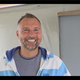 Luboš si pohled na Gabrielu a cvičitelku náramně užil.