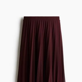 Trendy vínová plisovaná sukně, H&M, 839 Kč