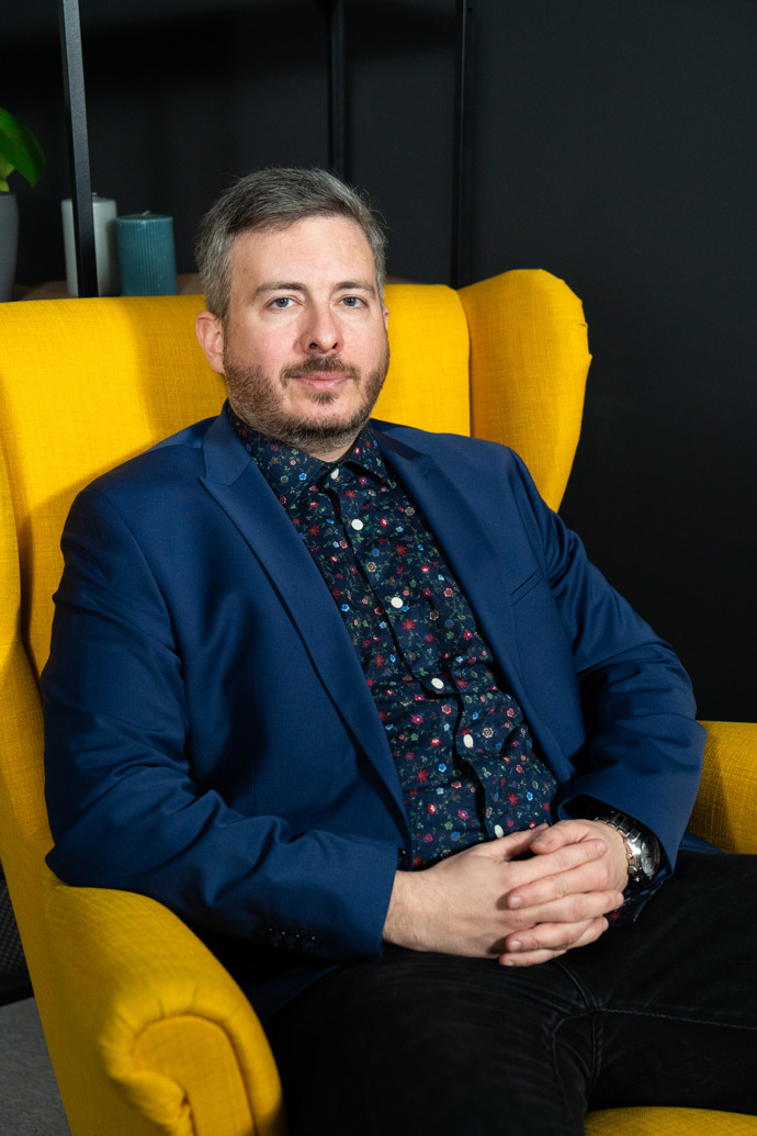 FOTO: Extra host Marty Pohl foto 03 – stránka 11