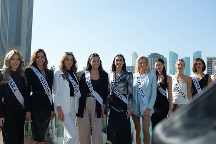 FOTO: Finalistky Miss Czech Republic zapózovaly. – stránka 381