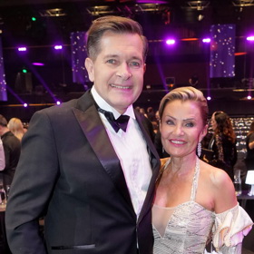 Martin Pouva se svou krásnou přítelkyní. 