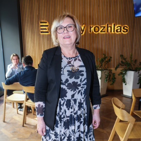 Kateřina Cajthamlová má na Českém rozhlasu pořad Vesele a zdravě.