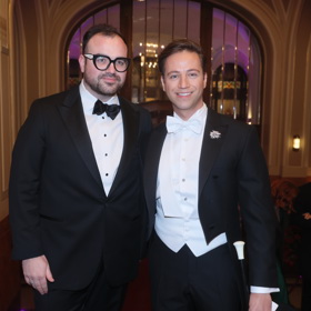 Ve fraku měl Milan Peroutka diamantovou brož v hodnotě 600 tisíc korun.