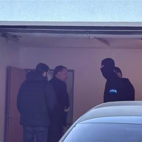 Policejní zásah u Miloslava Ludvíka.