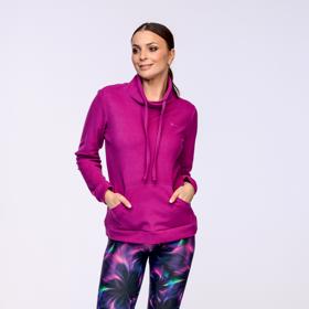 Kombinace jednobarevného horního dílu a vzorovaných kalhot nejlépe sedne nejlépe postavě s výraznějšími horními partiemi. Barevné sportovní legíny, draps, 690 Kč