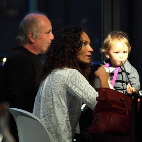 Lejla Abbasová se synem Davídkem na archivní fotografii. Nechybí ani táta Michael Kocáb.