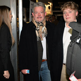 Herec a moderátor Aleš Háma vyvedl do společnosti mladšího syna Mikuláše.