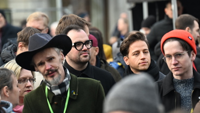 FOTO: Nechyběl ani Milan Peroutka s manželem.