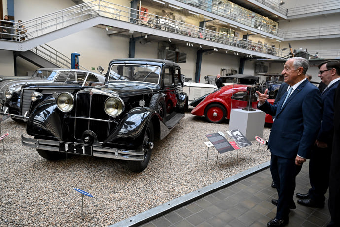 FOTO: Prezident Petr Pavel navštívil Technické muzeum v Praze. – stránka 880