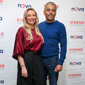 Rey Koranteng a Lucie Borhyová jako ikonická dvojice televizního vysílání.