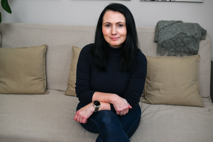 FOTO: Jitka Poláková popsala jak její organizace pomáhá obětem násilí. – stránka 2