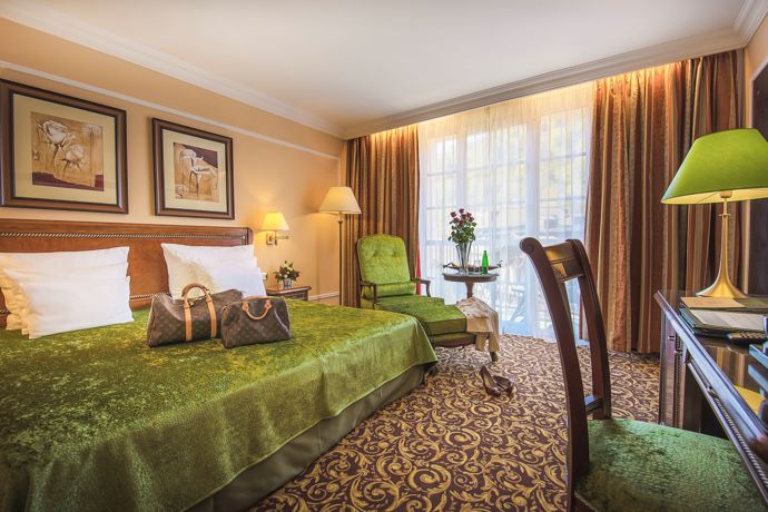 FOTO: Carlsbad Plaza - PC room