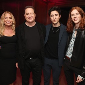 Brendan má s exmanželkou Afton (vlevo) ještě syna Lelanda (vpravo), jenž se rovněž točí kolem modelingu, zároveň ale hraje s kapelou.