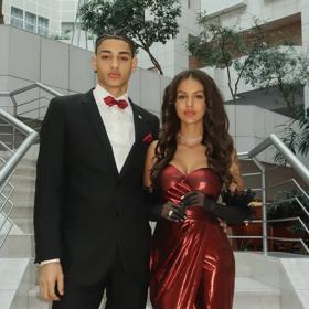 Carrie Kirsten se svým přítelem. 