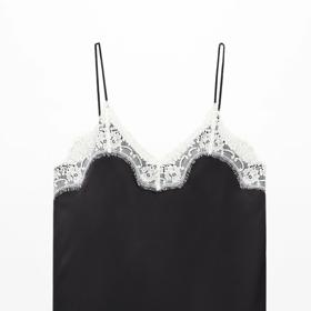 Hedvábný top s krajkou, Mango, 799 Kč