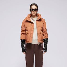 Super sporty look podpořte vrstvením a extravagantními doplňky. Volnočasové kalhoty, Adidas Originals, 1 899 Kč