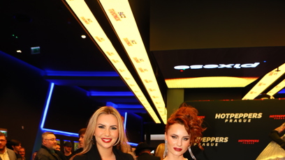 FOTO: Mary a Viki z Bachelora také dorazily.