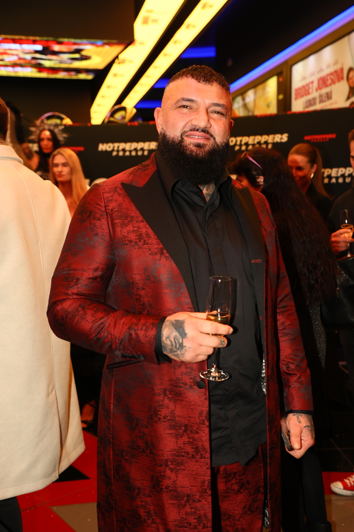 FOTO: Slavnostní premiéra filmu Bez trenek. – stránka 23