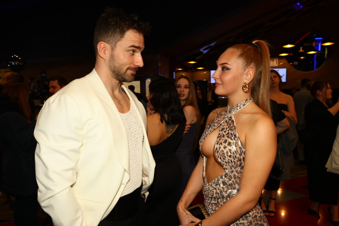 FOTO: Dušan z Love Islandu rozhodně nezahálí. – stránka 15