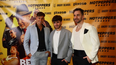 FOTO: Pánové z Love Islandu na premiéře Bez trenek.