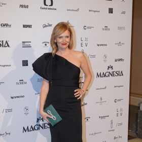 Aňa Geislerová vsadila na černou klasiku a nešlápla vedle. 