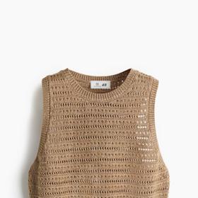 Třpytivý top s efektem háčkování, kolekce The White Lotus x H&M, H&M, 959 Kč