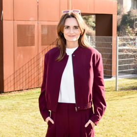 Stylovému looku Daniely Brzobohaté vévodí jeden z trendů letošního jara - bunda bomber.