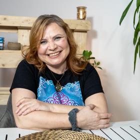 Zpěvačka a lékařka Michaela Mikešová navštívila talkshow Na kafeečko.