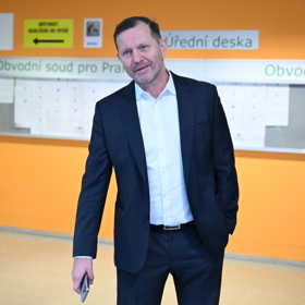 Mezi Agátou a Jaromírem je stále napětí kvůli společné dceři.