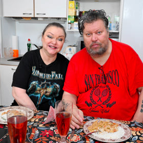 Dominika Gottová a Timo Tolkki u nich doma.
