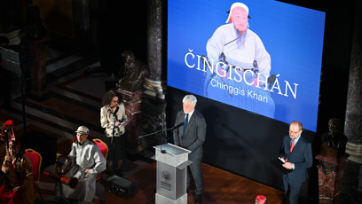 FOTO: Petr Pavel zahajuje výstavu.