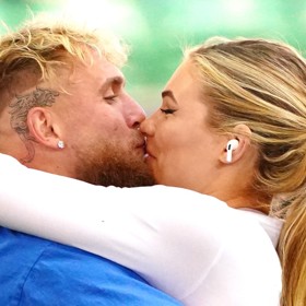 Jake Paul je zamilovaný.