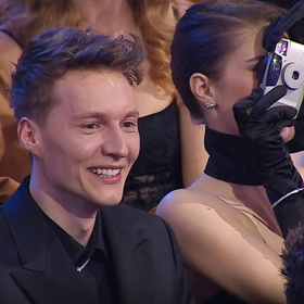 Marie Danči si během přímého přenosu pořizovala fotografie.